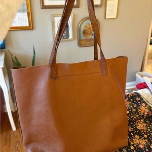 Madewell Elegant Brown Leather Tote Bag
